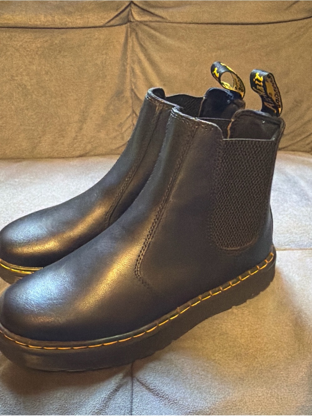 NWT Doc Marten Chelsea Boot